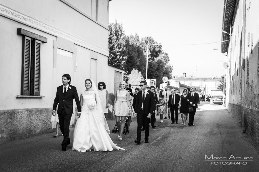 italian wedding photographer in countryside lombardy