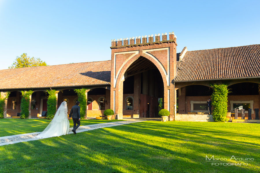 italian wedding photographer in countryside lombardy