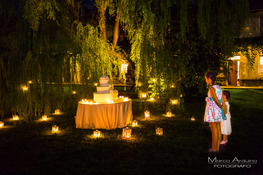 wedding cake in countryside lombardy