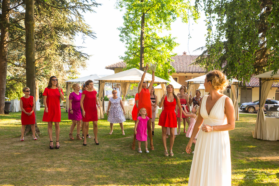 wedding party langhe barolo piedmont italy