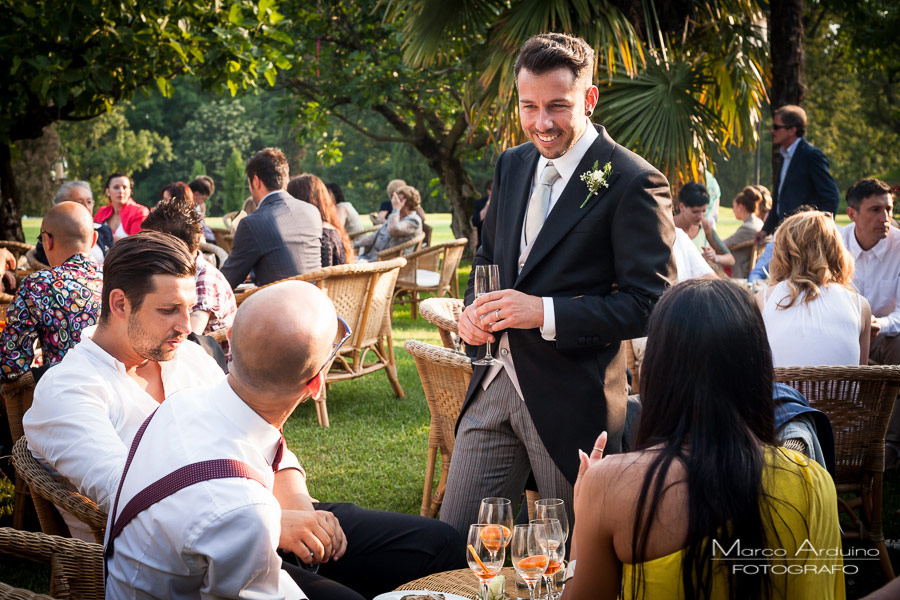 wedding party in vineyard piedmont