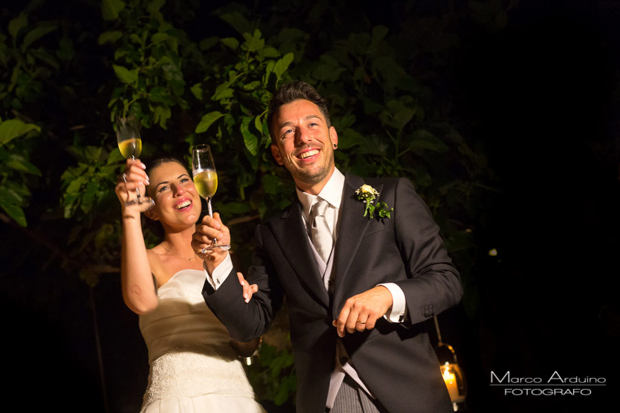 italian wedding photographer in Langhe vineyard piedmont