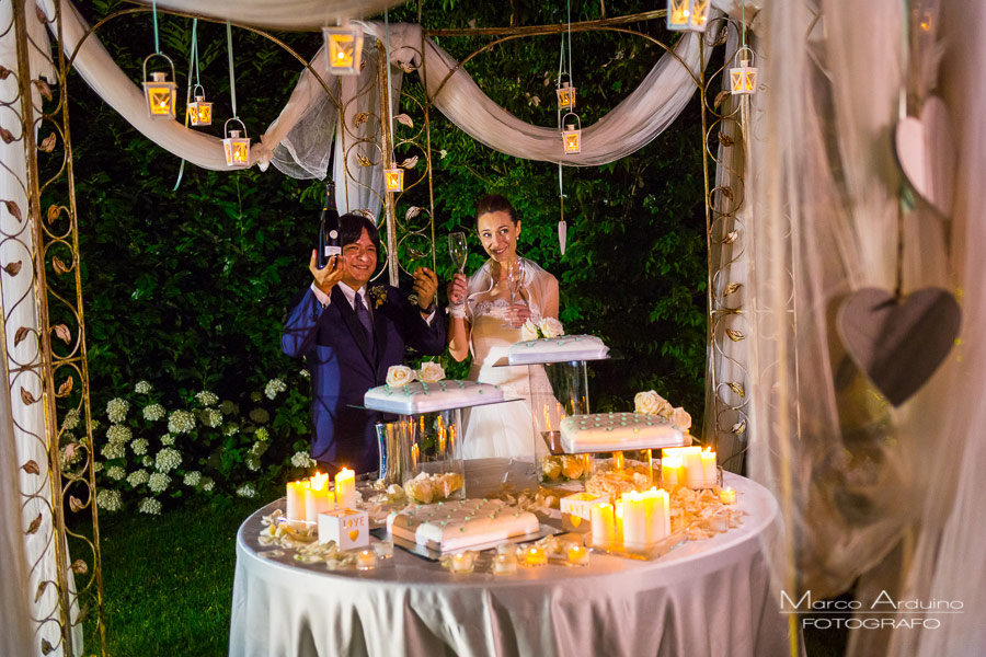 wedding cake cut lake Maggiore